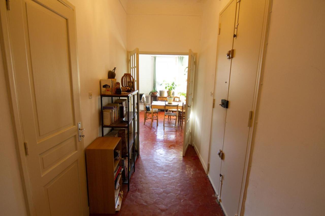 Jolie Chambre Dans Appartement Cosy En Plein Centre Marselha Exterior foto